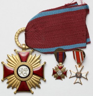 Volksrepublik Polen, Goldenes Verdienstkreuz - Caritas, Grabski bis 1952 + Miniaturen (2 Stck.)