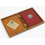 Indywidualny prezent dla Prezydenta BIERUTA na 60-te urodziny 1952 r. - Księga Pamiątkowa w Miniaturze od RSW Prasa