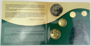 Replicas of 10-100 gold coins 1925 Chrobry