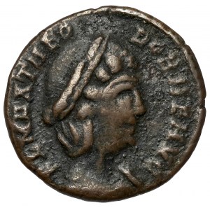 Teodora (337-340) AE14