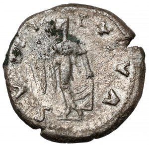 Regnum Barbaricum, napodobenina denára Marca Aurelia / Lucia Verusa (3.-4. storočie n. l.).