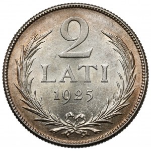 Łotwa, 2 lati 1925