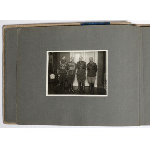 II RP / Estonia, Album pamiątkowy ze zdjęciami 2. Pułku Ułanów Grochowskich i 1. Pułku Huzarów Estońskich