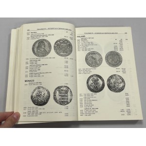 World Crowns and Talers 1484-1968 as catalogued by Davenport