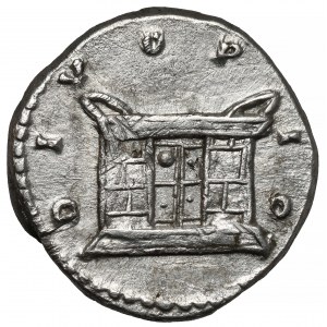 Antoninus Pius (138-161 n.e.) Denar pośmiertny