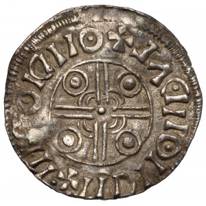 Anglia, Duńskie naśladownictwo denara Knuta - typu Pointed Helmet (X-XI w.)