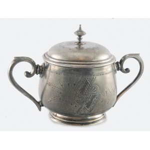 Jakubowski i Jarra (spółka czynna 1880-1900, firma Jarry do 1939), Cukiernica dwuuszna