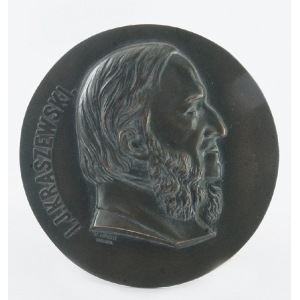 Firma brązownicza BRACI ŁOPIEŃSKICH (czynna od 1865), Medalion z popiersiem Ignacego Józefa Kraszewskiego (1812-1887)