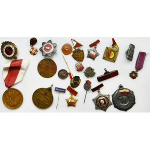 Set, Medals, Pinning and Decorations (20 pieces).