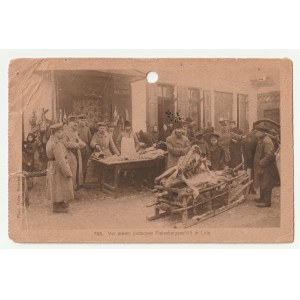 JUDAICA - Lida. Vor einer koscheren Metzgerei; Postkarte mit Auflage von 1917.