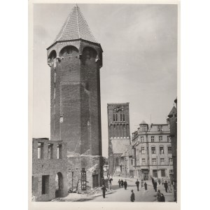 GDAŃSK. Baszta Jacek; fot. Janusz Uklejewski, VII 1950