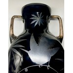 Vase mit zwei seitlichen Henkeln, kobaltfarbenes Glas