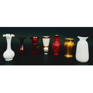 Decorative set -6 vases and 1 pitcher