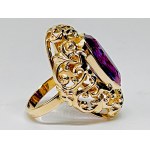 Gold ring with amethyst, 9.19 g