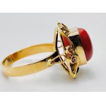 Gold ring with precious coral