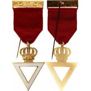 Freemasons Royal and Select RSM Companions Masters Members Breast Jewel 20 -th Century