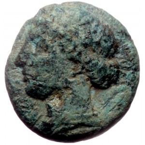 Ionia. Ephesos AE11 (Bronze, 1.13g, 11mm), 375-325 BC