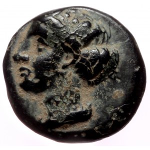 Ionia, Ephesos AE (Bronze, 1.52g, 10mm) 375 BC.