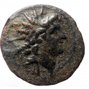 Seleukid Kingdom, Kleopatra Thea and Antiochos VIII AE18 (Bronze, 5.97g, 18mm) SE 190 = 123/2 BC. Antioch on the Orontes