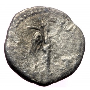 Cappadocia, Caesarea Eusebeia, AR hemidrachm (Silver, 14,0 mm, 1,08 g), Hadrian (117-138), RY 4 lub 5 = AD 119-121.
