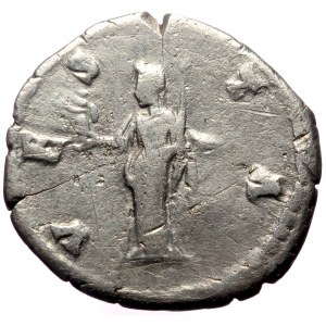 Diva Faustina Senior (Died 140/1) AR Denarius (Silver, 2.56g, 18mm) Rome.