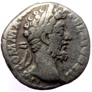 Commodus (177-192). AR Denarius (Silver, 2.54g, 17mm) Rome, 188.