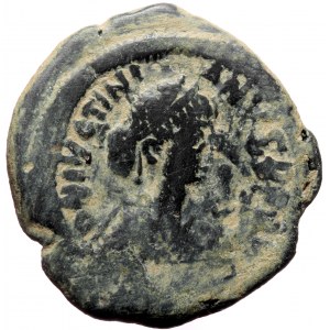 Justinianus I (527-565) AE Follis (Bronze, 16.09g, 30mm) Constantinople, 527