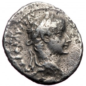 Tiberius (14-37), AR Denarius (Silver, 19,1 mm, 3,20 g), Lugdunum, after AD 16.