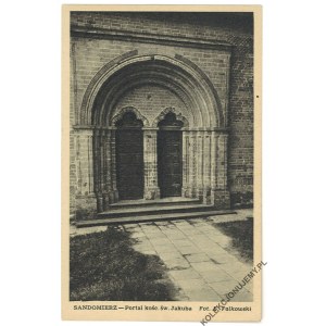 SANDOMIERZ. Portal kościoła św. Jakuba, fot. E. Falkowski