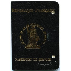DOKUMENTY paszportowe Republiki Francuskiej.