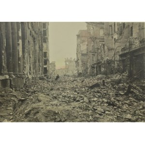 Warszawa Rok 1945 ul. Świętokrzyska [fotografia ca 1945]