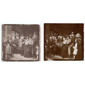 [MICKIEWICZ Wladyslaw] 2 photographs from the celebration of the 60th anniversary of W. Mickiewicz's marriage to M. née Malewska, Paris 1923
