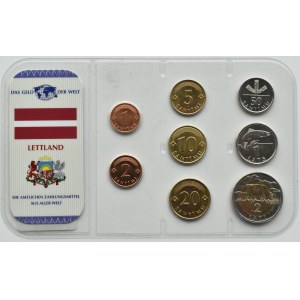 Lotyšsko, blister, séria mincí 1 santims -1 lati 1992-2009, UNC