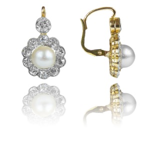 Kolczyki z perłami oraz brylantami