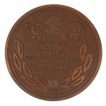 Medal i wpinka 60 lat Liceum Ogólnokształcącego im. T. Kościuszki w Jarocinie 1919-1979