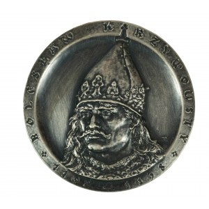 BOLESŁAW KRZYWOUSTY 1102-1138, PTTK Chełm 1986r., nr 7, sygnowany J. Jarnuszkiewicz, medal srebrzony