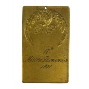 Medal z grawerunkiem: II Mistrz Poznania 1931, nad napisem orzeł z rozpostartymi skrzydłami w gałązką wieńca laurowego w dziobie