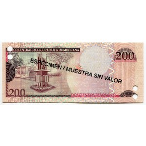 Dominican Republic 200 Pesos Oro 2007 Specimen