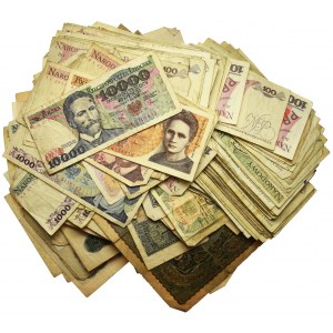 Large lot of Polish banknotes
