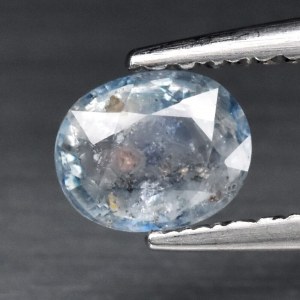 Szafir Naturalny 0.67 ct. 5.5x4.5 mm. Cejlon - video