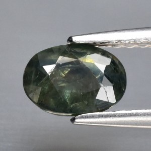 Natürlicher Saphir 0,87 ct. 6,5x4,7 mm. Thailand - Video