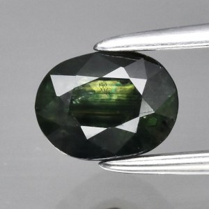 Natural Sapphire 0.90 ct. 5.8x4.5 mm. Tangs - video