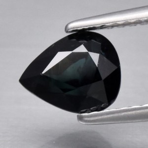 Natural Sapphire 1.70 ct. 7.6x6.2 mm. Nigeria - video