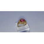 RING WITH NATURAL RUBIN AND DIAMONDS - 585 gold - video.