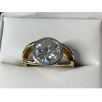 Gold ring with diamond 3.3 ct. Including a certificate