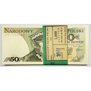 Bankovní balík 100 kusů 50 zlotých z roku 1988 včetně bandasky - série KG