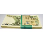 Bankpaket 100 Stücke von 50 Zloty 1988 einschließlich des Bandoliers - Serie KG