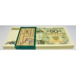 Paczka Bankowa 100 sztuk 50 złotych 1988 wraz z banderolą - seria HP