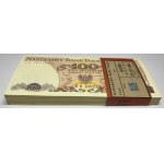 Paczka bankowa 100 sztuk - 100 złotych 1988 seria RB