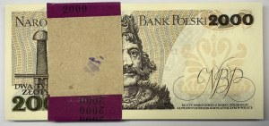 Paczka bankowa 2.000 złotych 1982 seria BR 100 sztuk